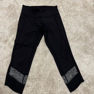 Lululemon size 6 - black crop leggings with gray and mesh
